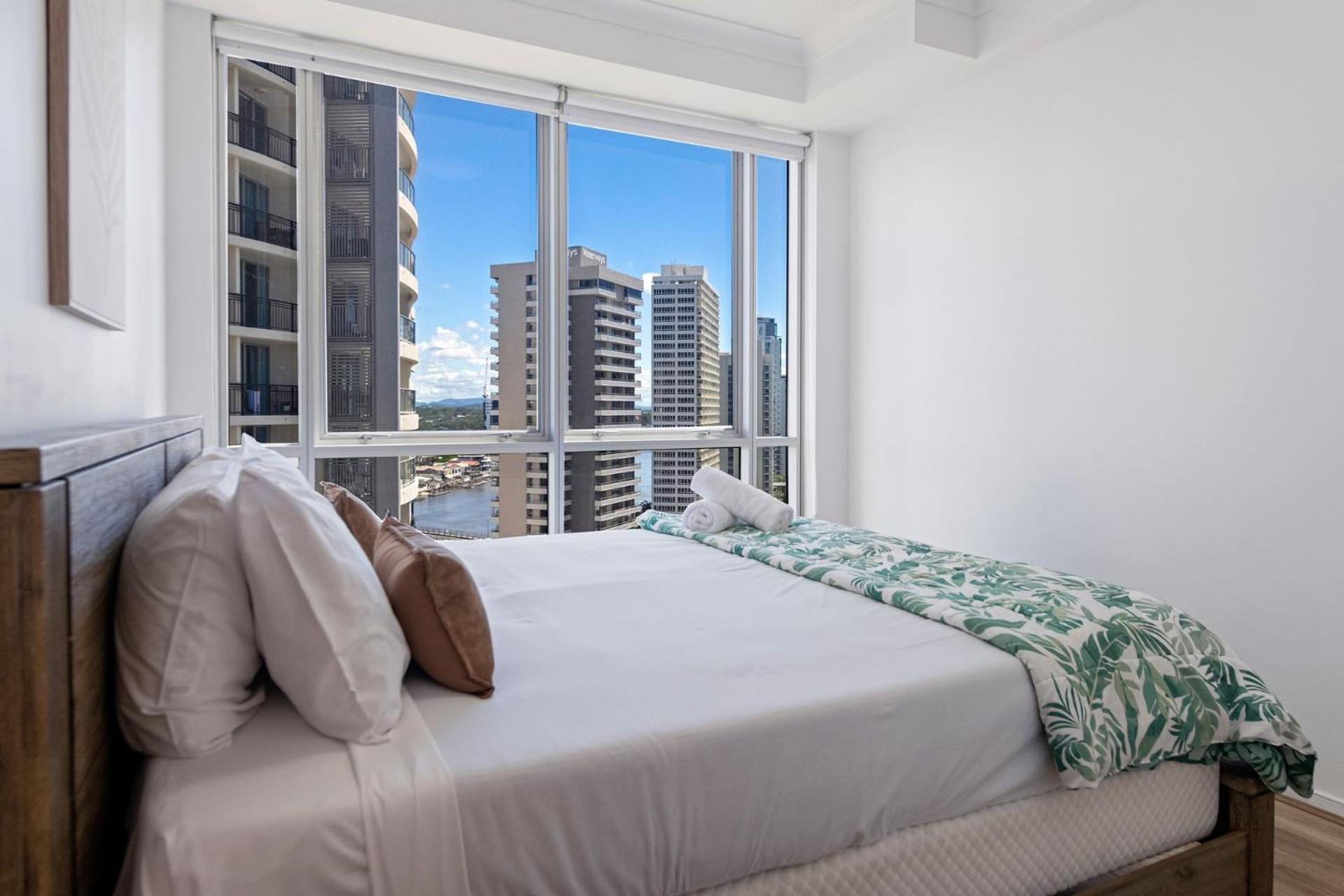 Apartment Chevron Renaissance Two Bedroom Ocean Views - Coasthm